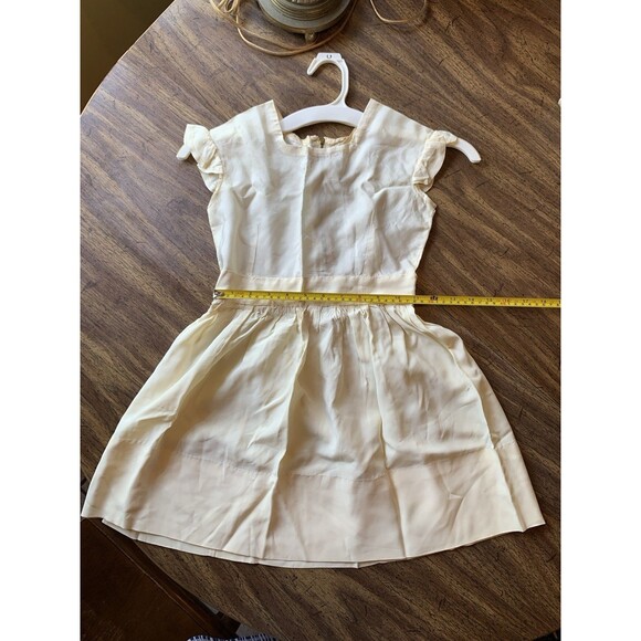 1942 Vintage First Communion Dress, 3 pieces,  Satin, Lace, Veil, Fair Condition - Picture 9 of 16